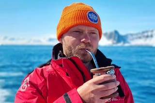 Es de Siberia, tenía un sueño y un duro evento lo sorprendió en la Argentina
