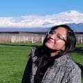 Tras sentirse censurada en su país, llegó sola a los 16 y relata el impacto argentino