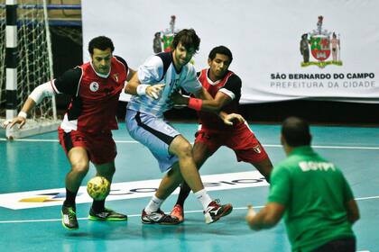 Argentina cayó ante Egipto en el debut