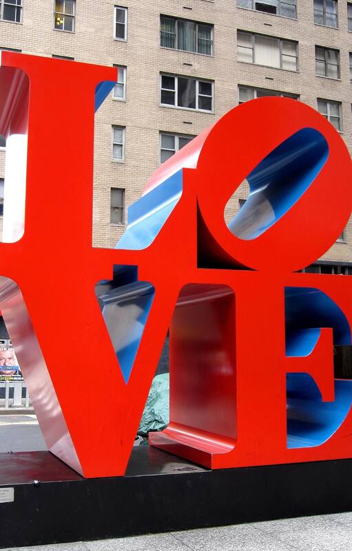 Argentina enamorada en NY; las familias se oponían por diferencias culturales.