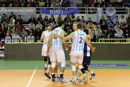 Argentina festejó un triunfo ante Canadá