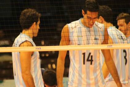 Argentina no pudo y cayó en cuatro sets ante Cuba