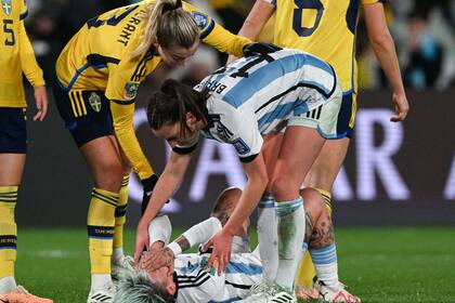 Frustración y tristeza de las futbolistas argentinas luego de la eliminación