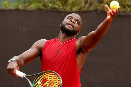 El polvo de ladrillo no es la superficie en la que Frances Tiafoe más cómodo se siente, pero apostó por competir en la gira sudamericana; "Estoy preparado para el desafío", advierte.