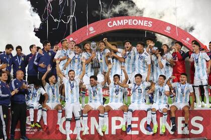 La Sub 17 fue campeona del Sudamericano de Perú, este año