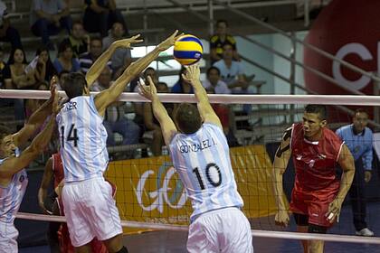 Argentina se impuso ante Venezuela en el primer partido del año