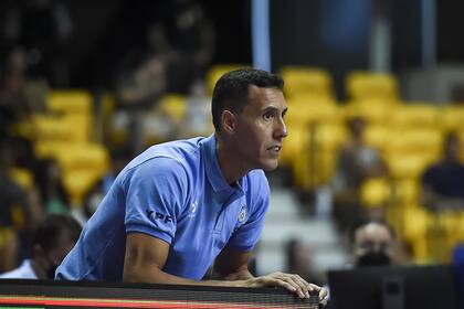 Argentina venció a Islas Vírgenes en su estreno en la AmeriCup. El conjunto nacional, con nuevo entrenador, se impuso por 95 a 62 en su debut en el certamen, en Recife, Brasil.