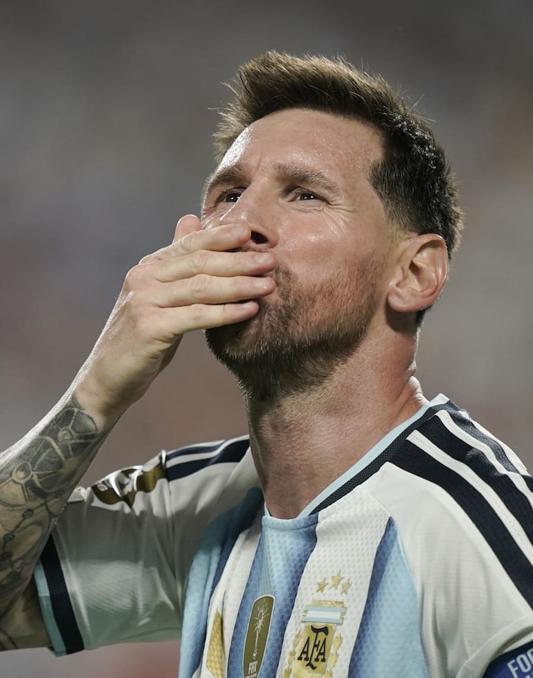 Argentina vs Argelia en el estadio Arrowhead de Kansas City
Lionel Messi