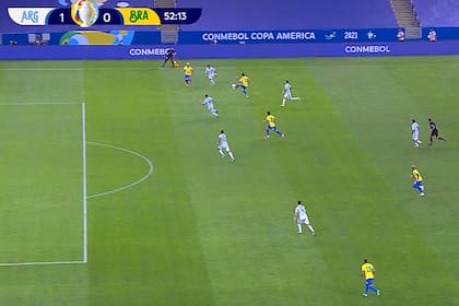 Argentina vs Brasil. Gol anulado a Brasil por posición adelantada de Richarlison.