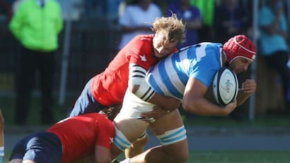 Argentina XV le ganó con autoridad a Chile