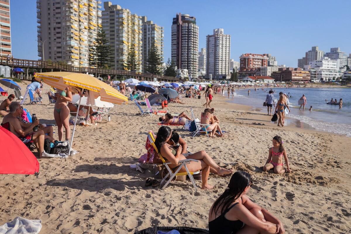 Una avalancha de argentinos ya llegó a Punta del Este