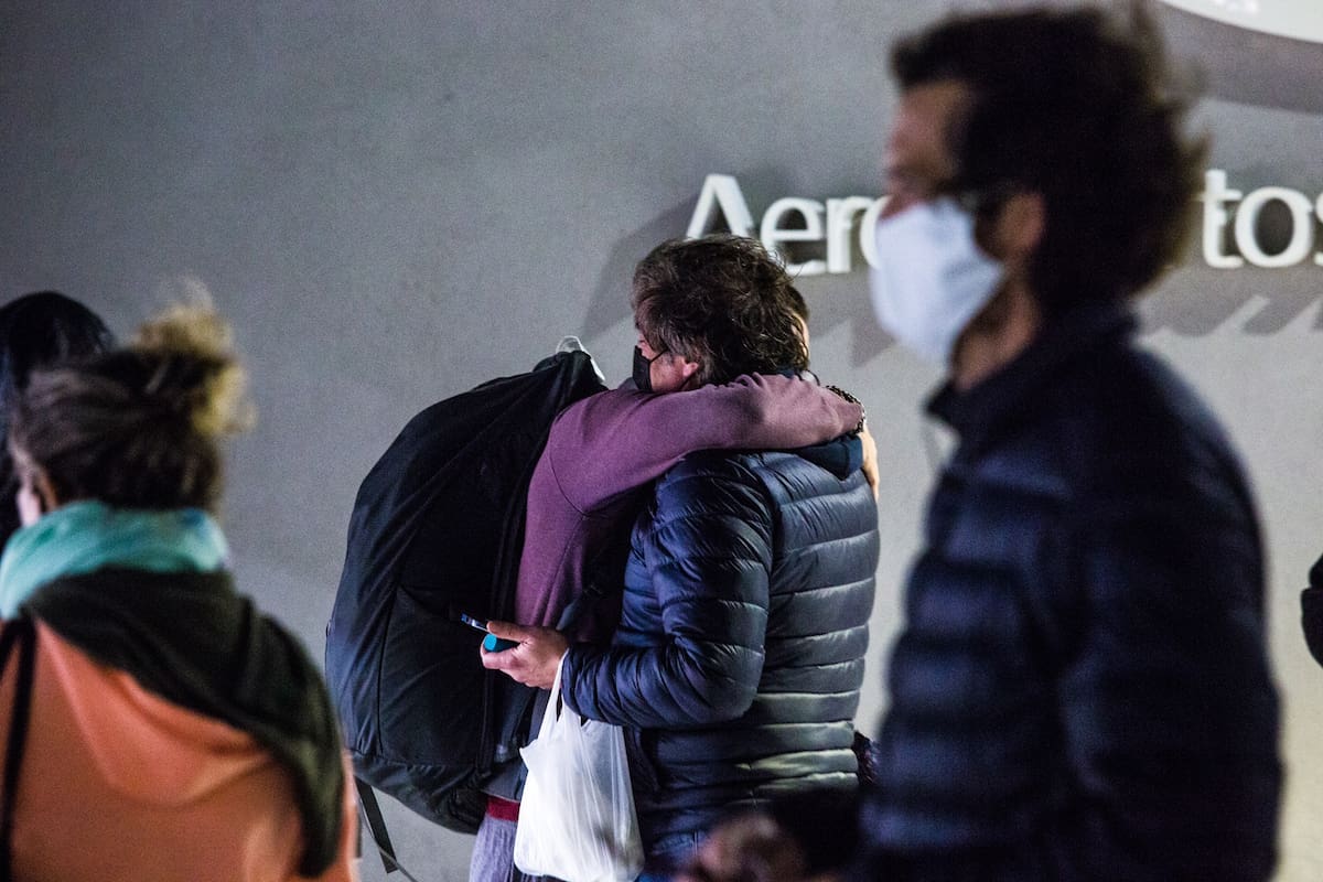 Argentinos que estaban varados en la India y Tailandia regresaron al país