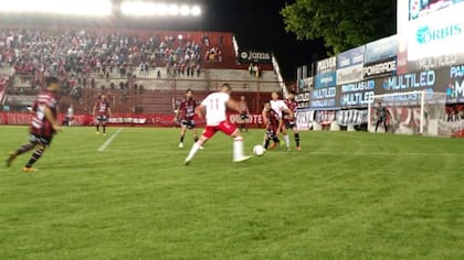 Argentinos y Douglas Haig empataron en La Paternal