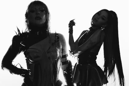 Ariana Grande publicó una foto como adelanto de su tema con Lady Gaga y estallaron las redes