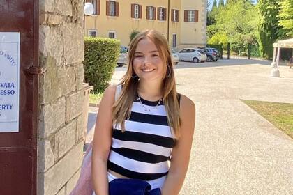 Ariane a su llegada al exclusivo colegio italiano donde terminará sus estudios