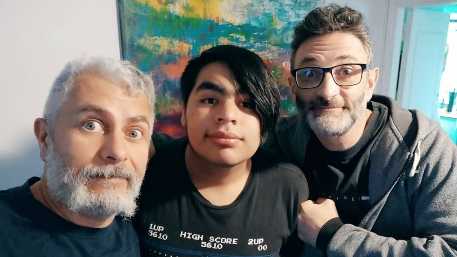 Ariel, David y Guillermo son familia y viven en la ciudad de Córdoba