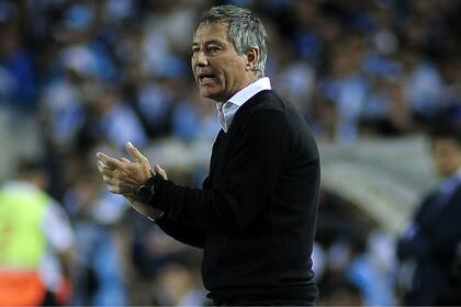 Ariel Holan se fue y volvió de Independiente; ahora, comienza la reconstrucción