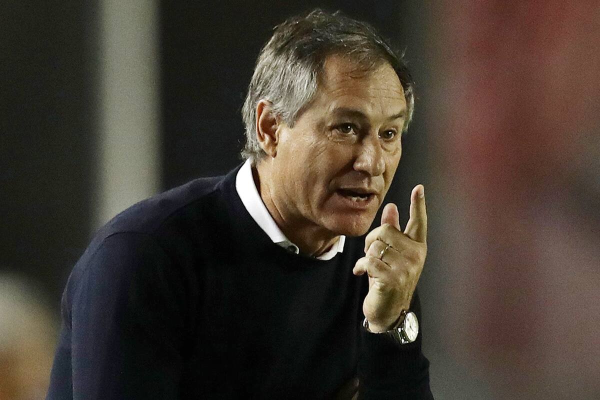 Ariel Holan tecnico de Independiente