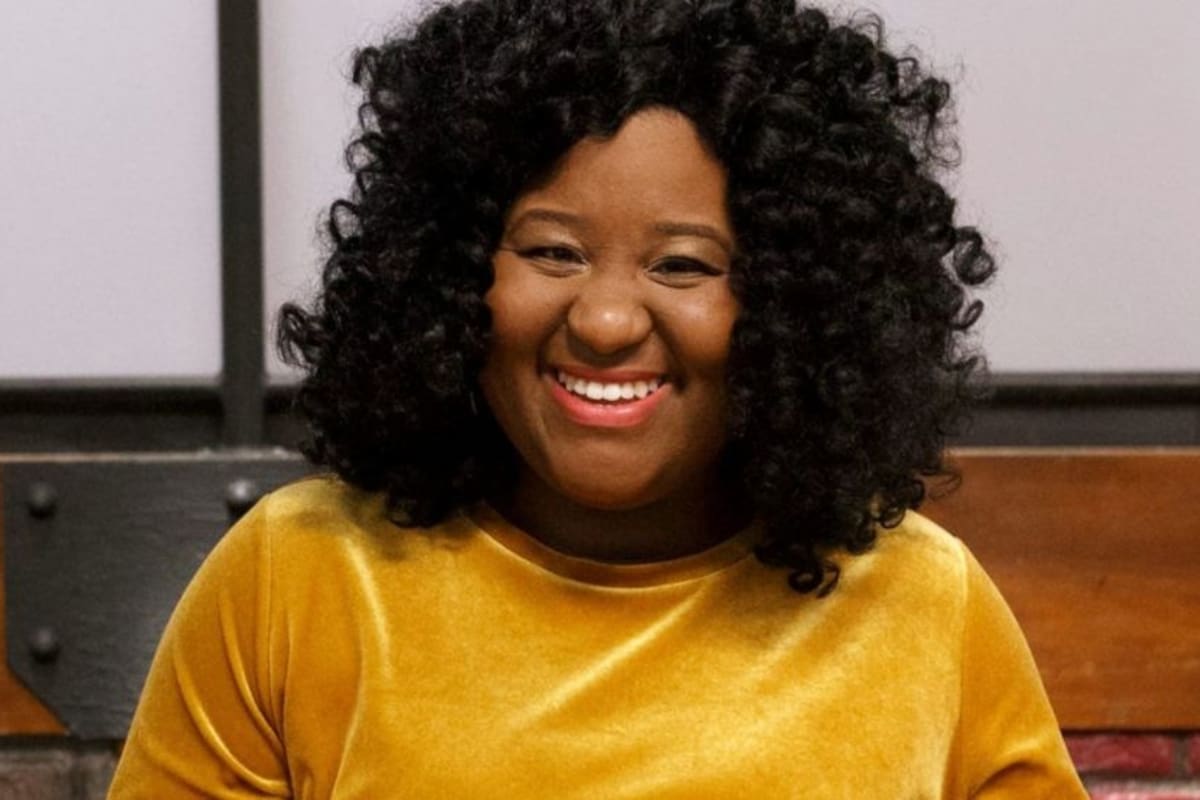 Ariel Robinson, ganadora del reality show "Worst Cooks in America" fue acusada de asesinar a golpes a su hija de tres años