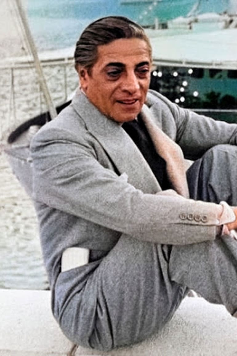 Aristóteles Onassis, fumador empedernido y conquistado nato