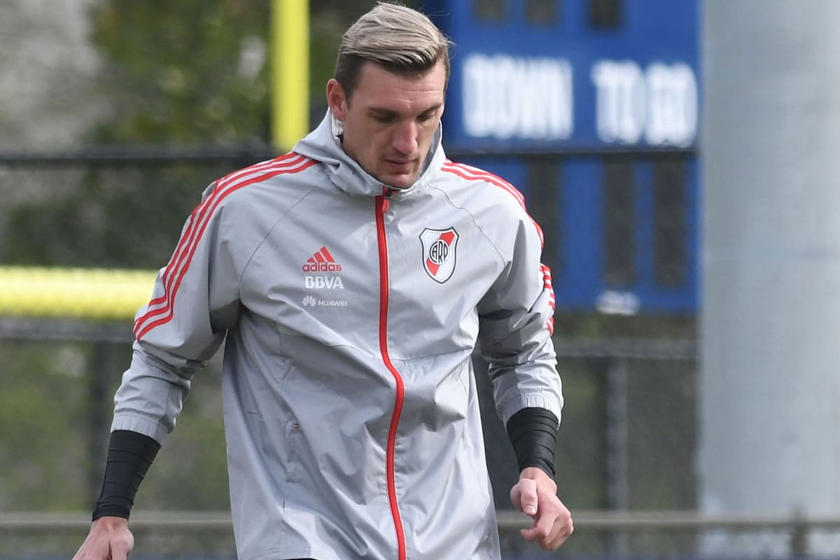 Armani puede debutar mañana; el que llega para ocupar el lugar vacante que dejó Barovero