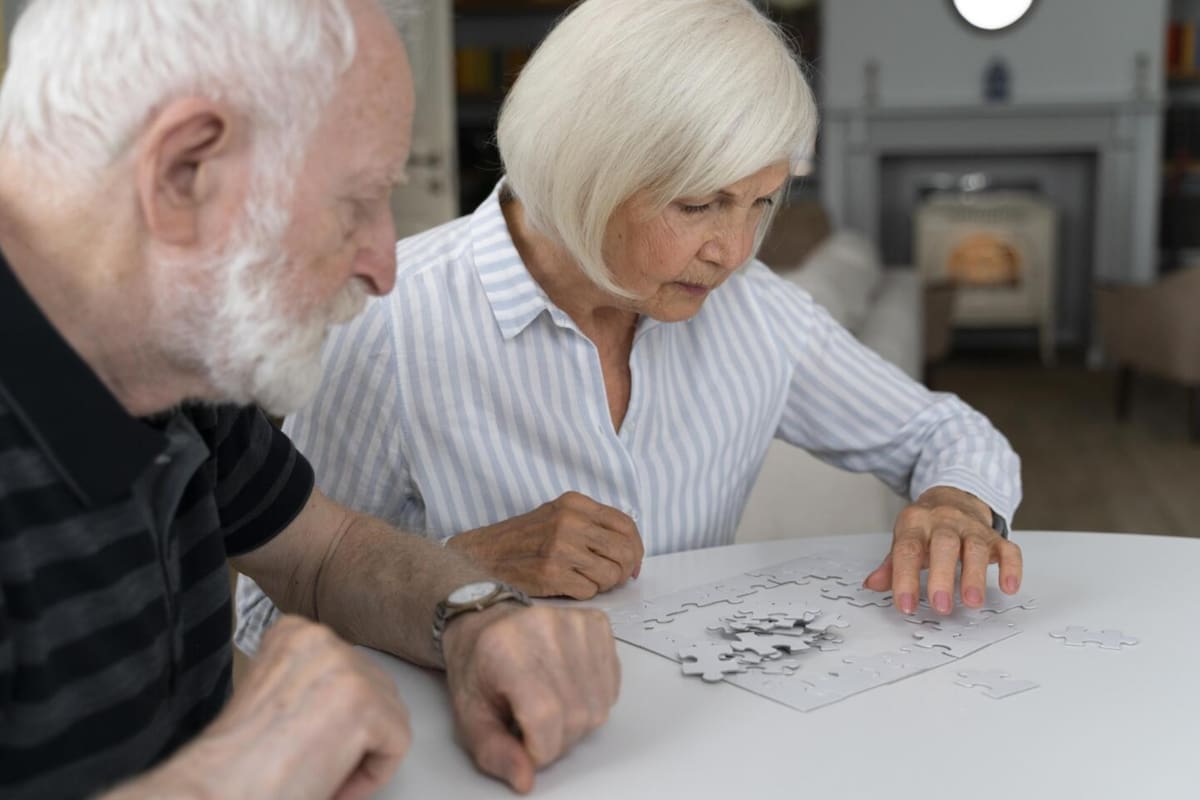Armar rompecabezas sirve para entrenar al cerebro