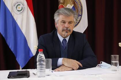 Arnaldo Giuzzio, ministro del Interior de Paraguay
