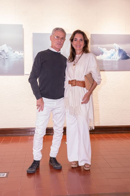 Arnoldo Sterinzon y la desarrolladora inmobiliaria Marusia Izrastzoff,