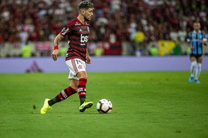 Arrascaeta en acción, frente a Gremio