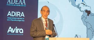 La crítica de Arriazu por el impacto en la economía de una decisión del Gobierno