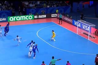 El gol que metió a la Argentina en la final del Mundial de Futsal y la intimidad de los festejos