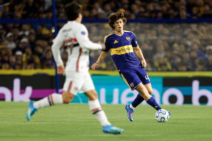 Arruabarrena señaló que Herrera muestra “esa entereza que tiene que tener un central de Boca”