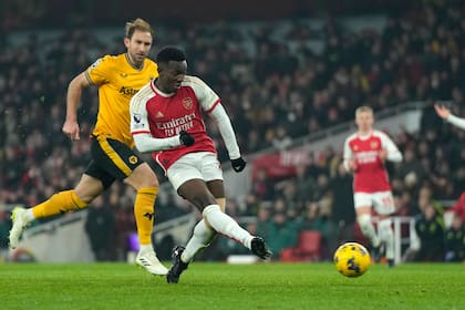 Arsenal, líder de la Premier League, visita a Luton Town