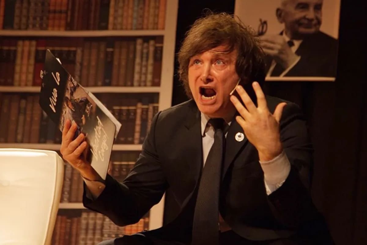 Artaza fue el productor de la obra "El Consultorio de Milei", que debutó en noviembre del 2018