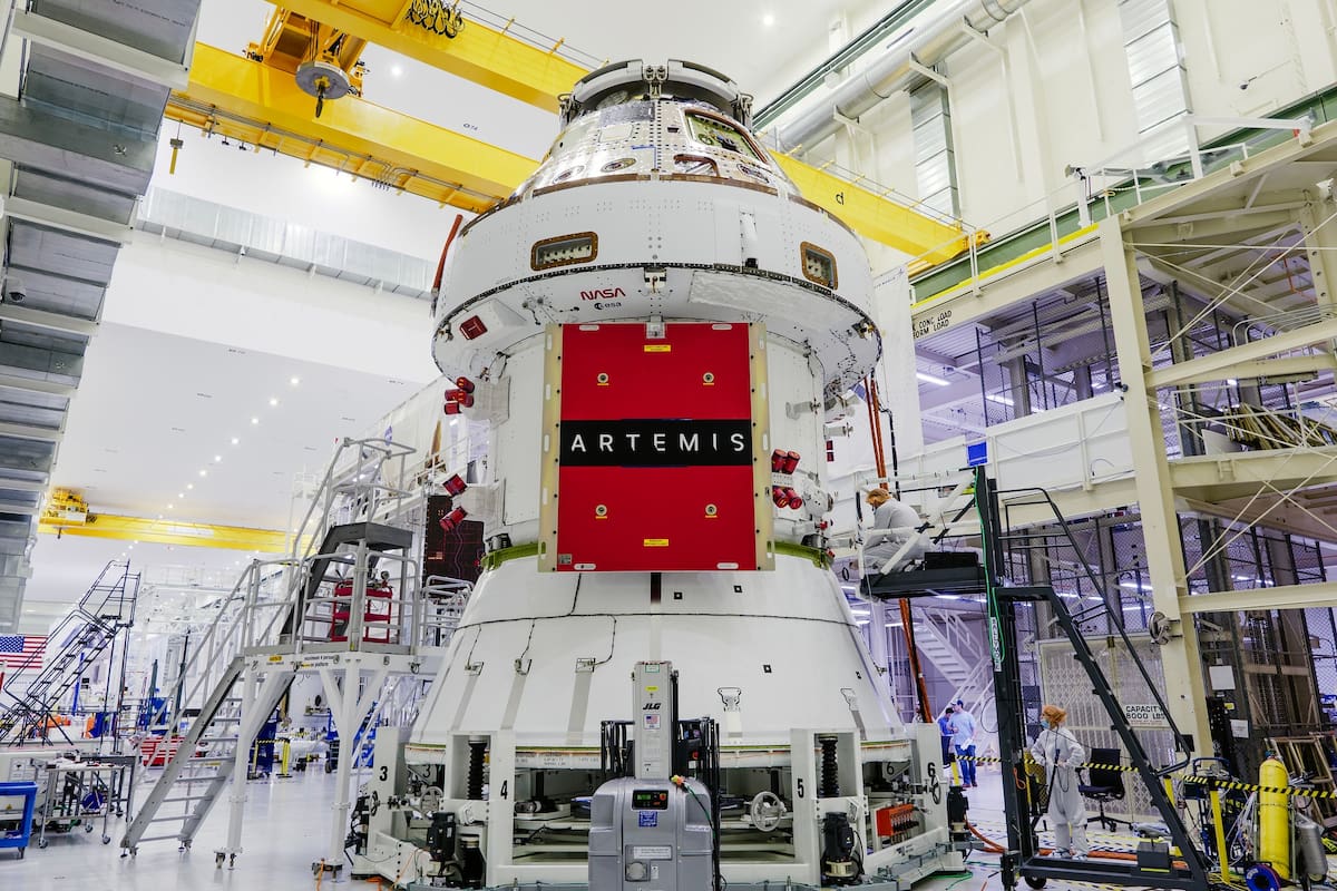 Artemis II es la primera misión tripulada en el camino de la NASA para establecer una presencia a largo plazo en la Luna
