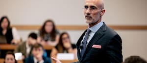 Arthur Brooks, catedrático de Harvard, de 62 años: “Sentirse feliz no es lo mismo que entender de qué está hecha la felicidad”