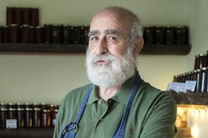 Arturo Minetti, 50 años elaborando conservas.