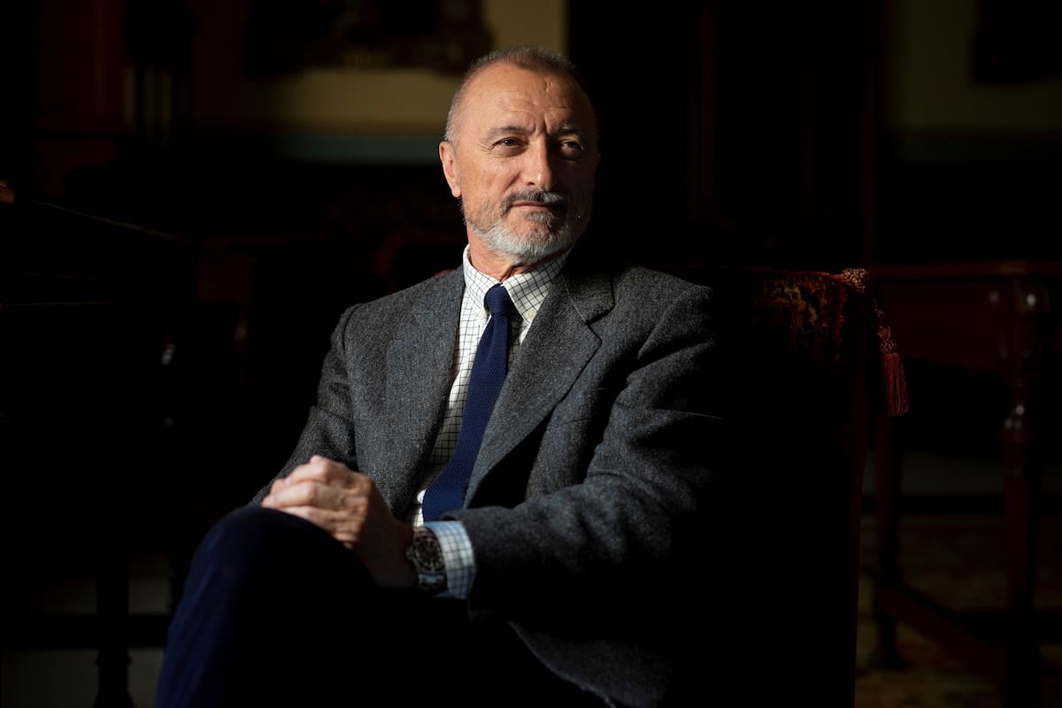 Arturo Pérez-Reverte: "Hoy en España solo se habla de política e ideas, pero no de seres humanos"