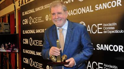 Arturo Puig feliz por haber ganado como Mejor Director de Musical por Sugar