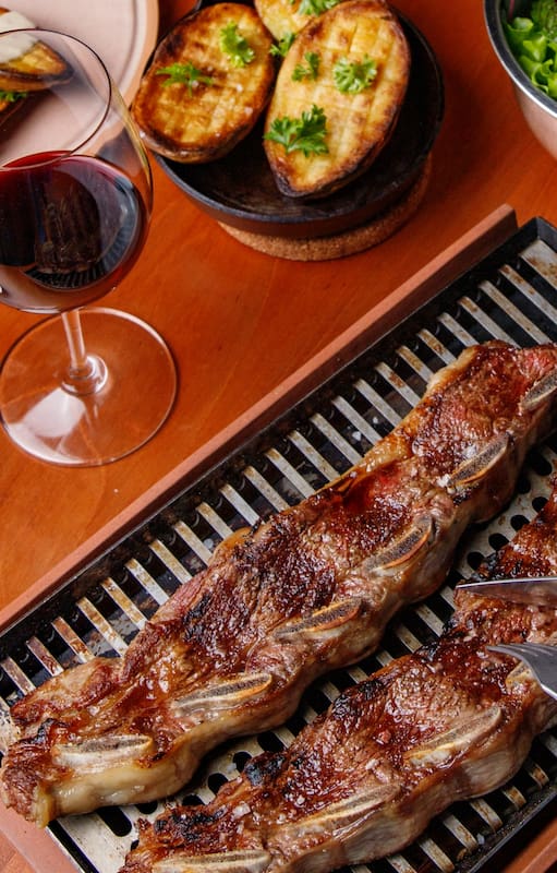 Asado de tira, para compartir en Asadero.
