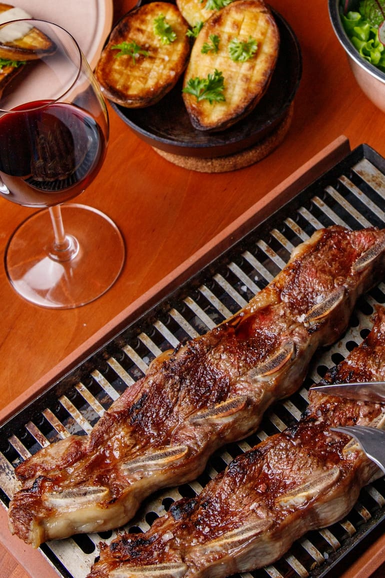 Asado de tira, para compartir en Asadero.