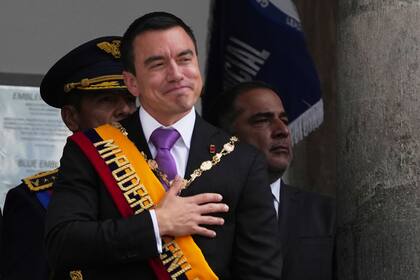 Asamblea de Ecuador aprueba la eliminación del financiamiento estatal de partidos políticos