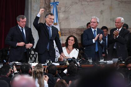 Asamblea. El presidente Mauricio Macri durante la 136° apertura de las sesiones ordinarias del Congreso, el 1° de marzo pasado, lo acompañan la vicepresidenta, Gabriela Michetti, el presidente de la Cámara de Diputados, Emilio Monzó y , a la derecha, el titular provisional del Senado, Federico Pined