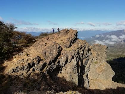 Ascenso al Cerro Colorado, con impactante vista panorámica