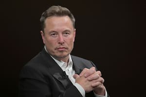 Aseguran que SpaceX está trabajando en un prototipo de dispositivo de IA