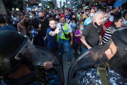 Marcha en reclamo por seguridad en Ramos Mejía tras el crimen del quiosquero