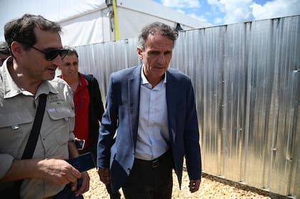 Aseveró que se completó la ruta 8 desde Pilar hasta Pergamino y se avanzó en un 60% en la ruta 7, desde Luján hasta Chacabuco, incluyendo la variante de Chacabuco