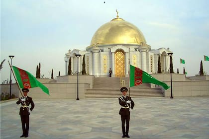 En Turkmenistán lo habitantes no tienen acceso a Internet