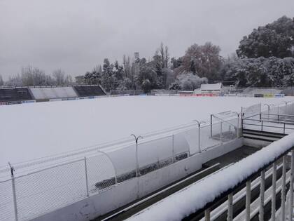 Así amaneció el estadio de Gimnasia y Esgrima de Mendoza