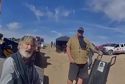 Una imagen de Baldwin reaccionando a la tragedia ocurrida en pleno rodaje en octubre de 2021